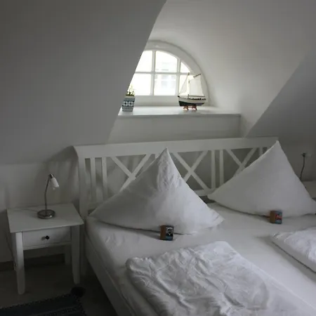 بيت للعطل Traditionelles Reethaus Direkt An Der Ostsee